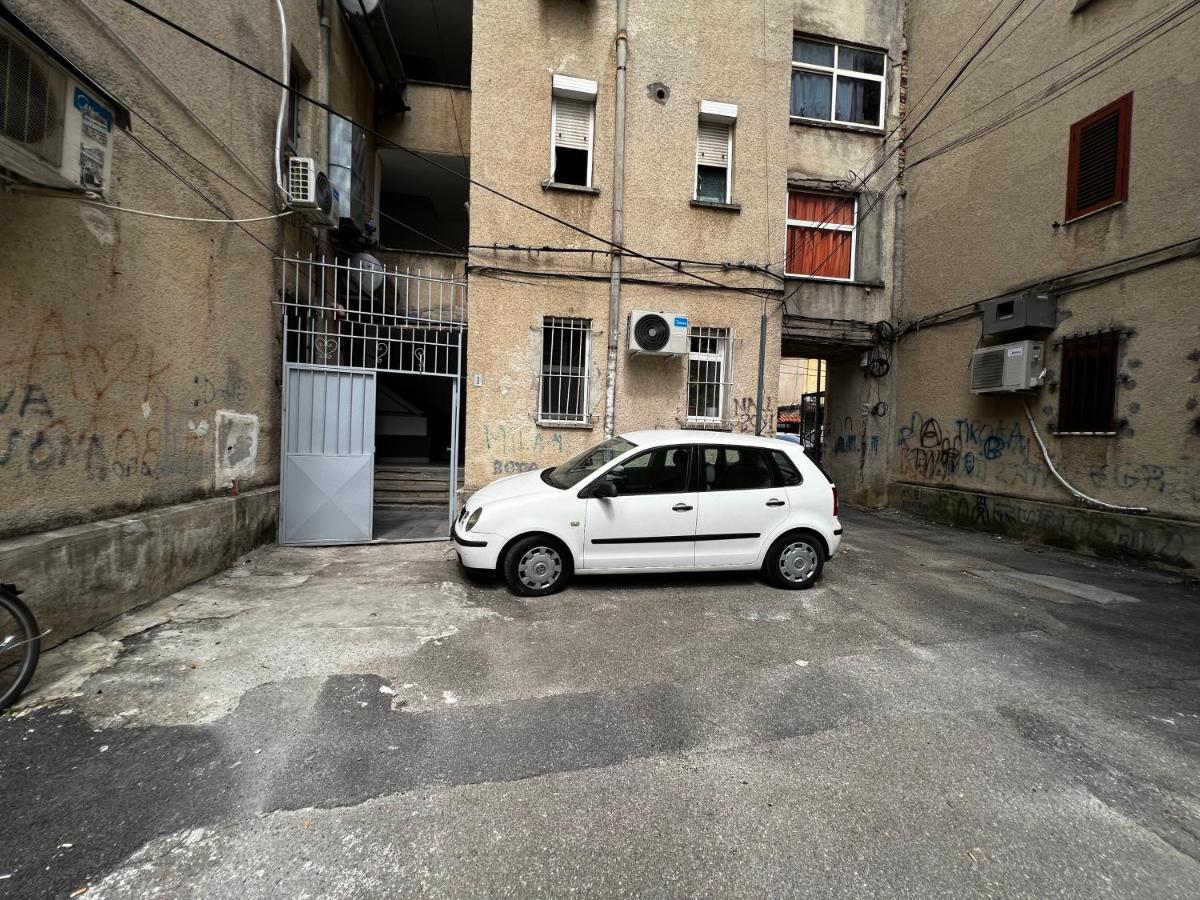 Boulevard Apartment Tirana Exterior foto