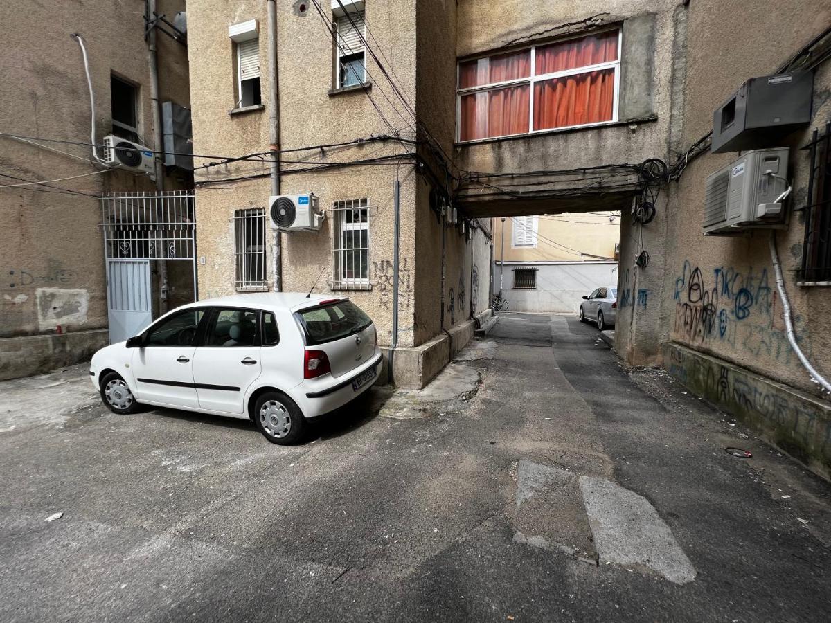 Boulevard Apartment Tirana Exterior foto